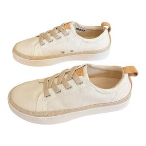 SPENCO Malibu Lace Up Canvas Low Top Sneaker Cream Size 8